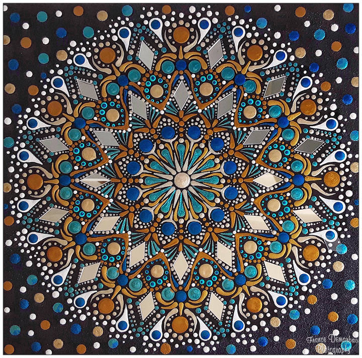 DOT MANDALA 81 - toile 29x29cm