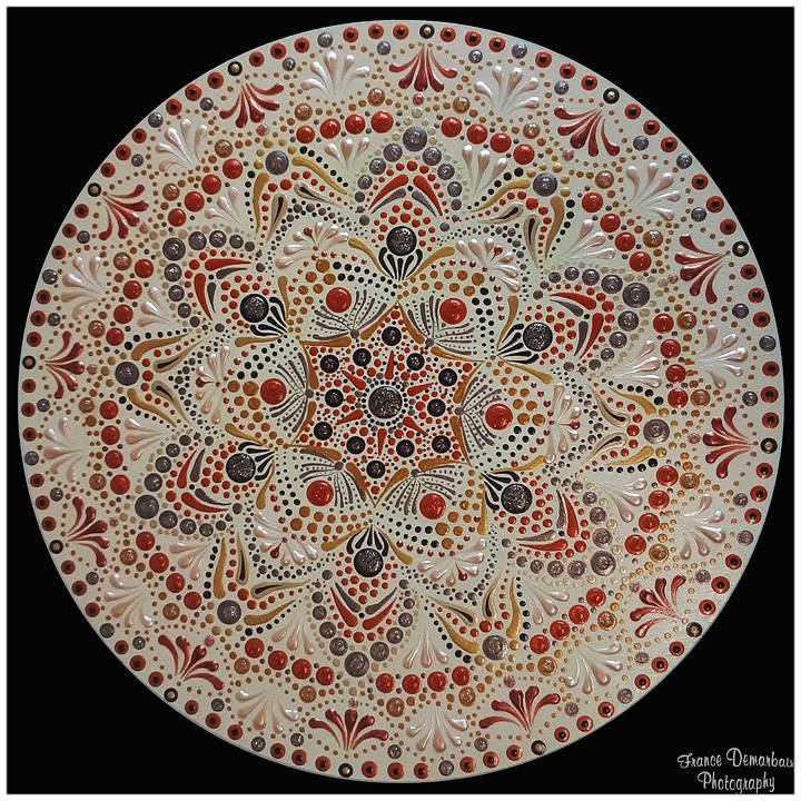 DOT MANDALA 82 - bois 30cm diam